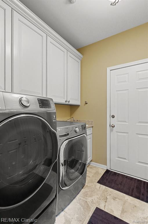 4137 LONEBRIDGE Circle, Canton, MI 48188 — Photo 19