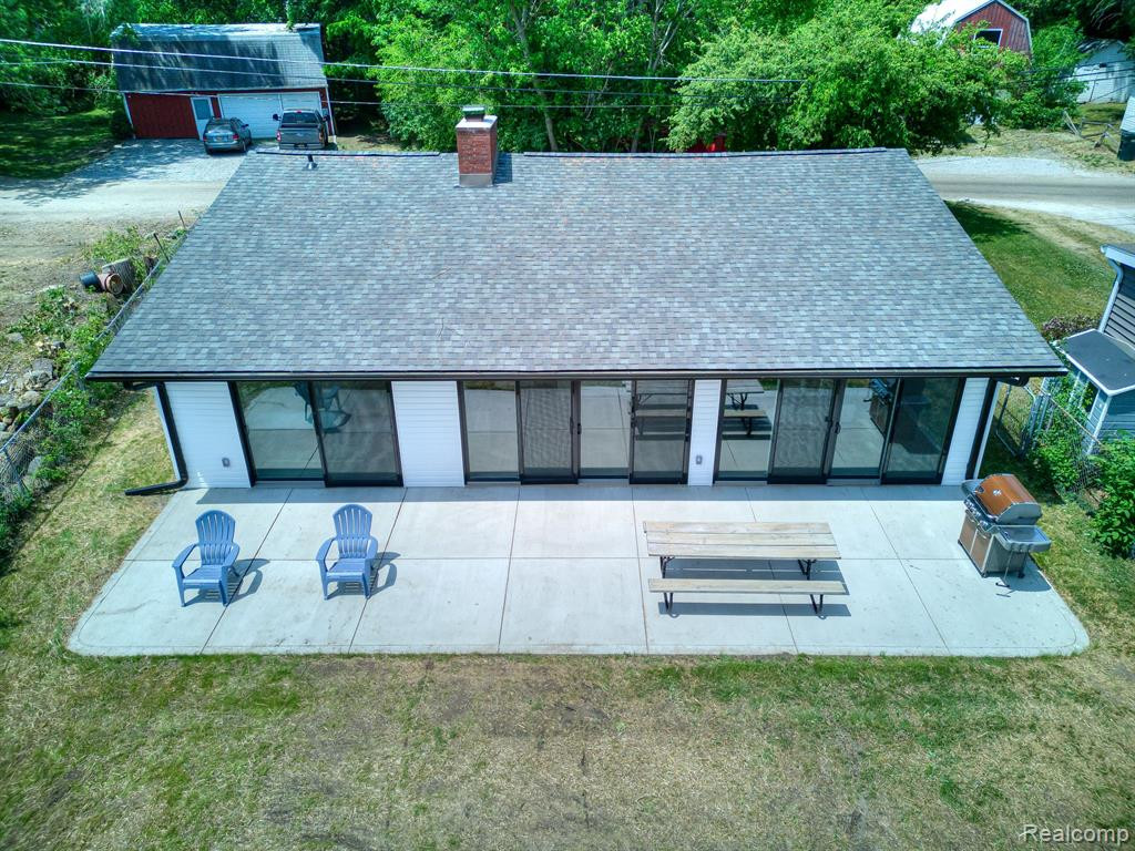 9620 WINSTON Road, Pinckney, MI 48169 — Photo 2