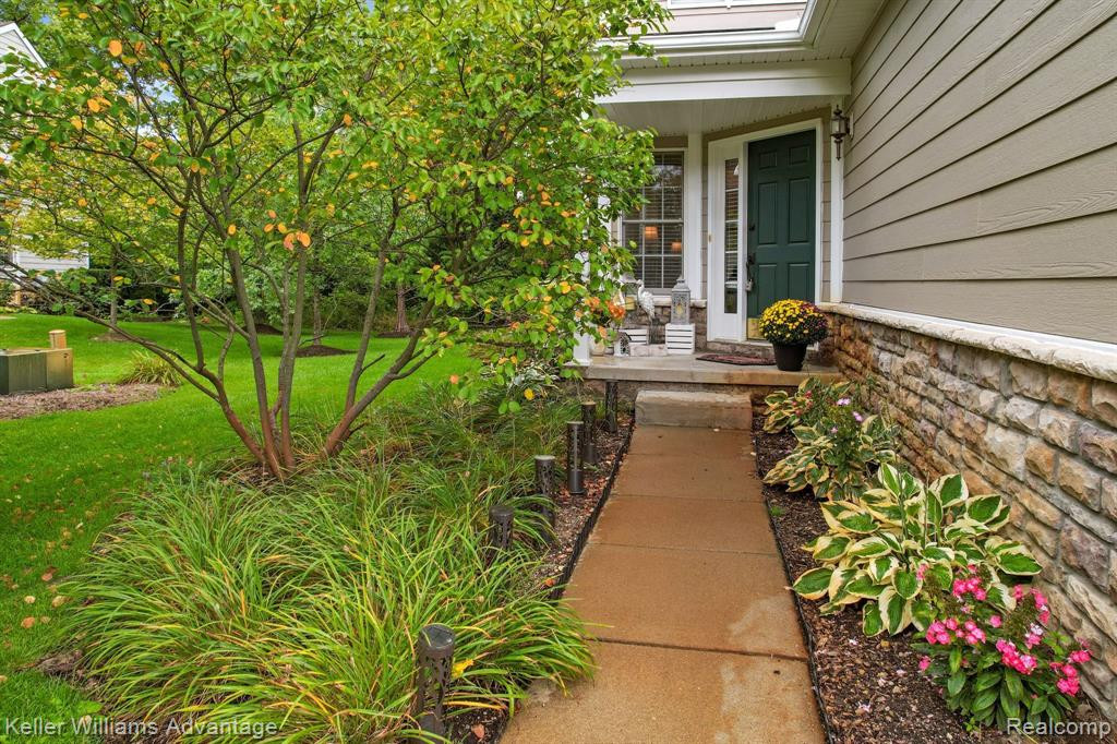 26436 FIELDSTONE Drive, Novi, MI — Photo 3