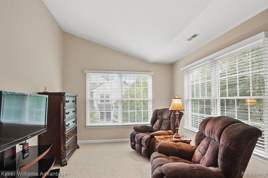 26436 FIELDSTONE Drive, Novi, MI — Photo 22