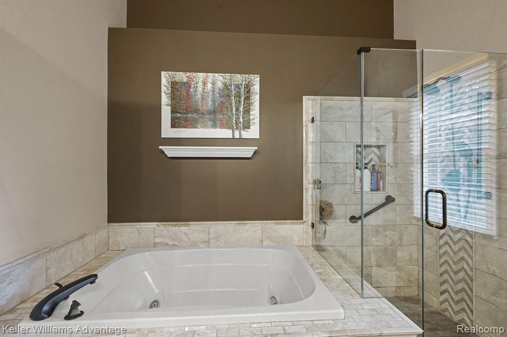 26436 FIELDSTONE Drive, Novi, MI — Photo 24