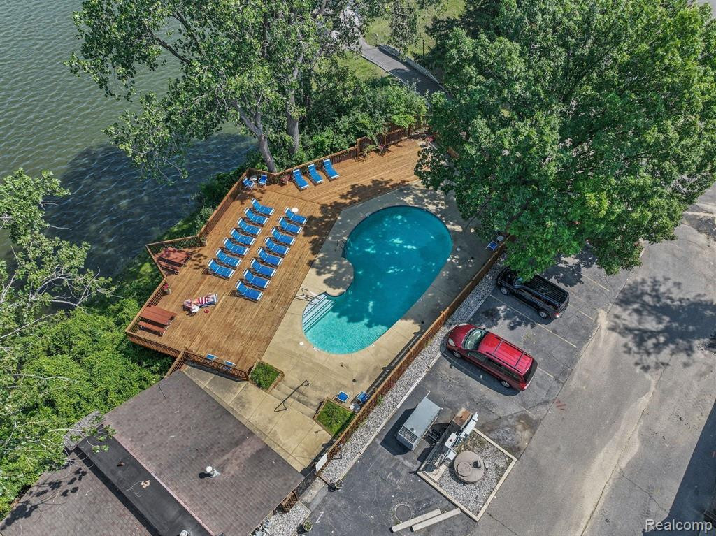 881 Cliffs Drive, Ypsilanti, MI 48198 — Photo 4