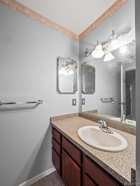 881 Cliffs Drive, Ypsilanti, MI 48198 — Photo 14