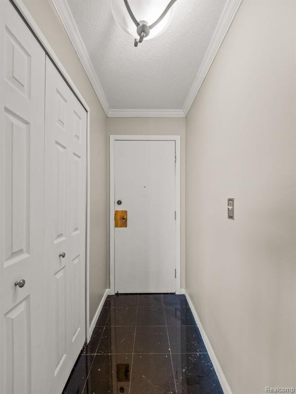 881 Cliffs Drive, Ypsilanti, MI 48198 — Photo 19
