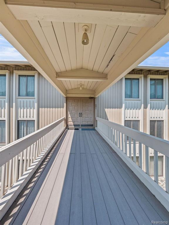 881 Cliffs Drive, Ypsilanti, MI 48198 — Photo 31