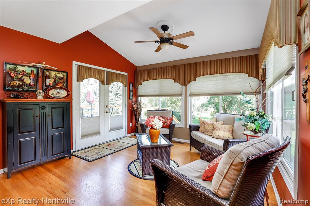 7280 Lyndhurst Drive, Canton, MI 48187 — Photo 16