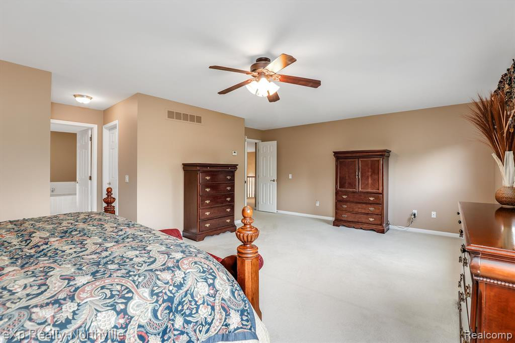 7280 Lyndhurst Drive, Canton, MI 48187 — Photo 29