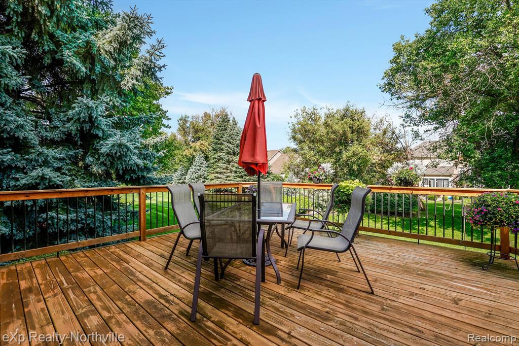 7280 Lyndhurst Drive, Canton, MI 48187 — Photo 42
