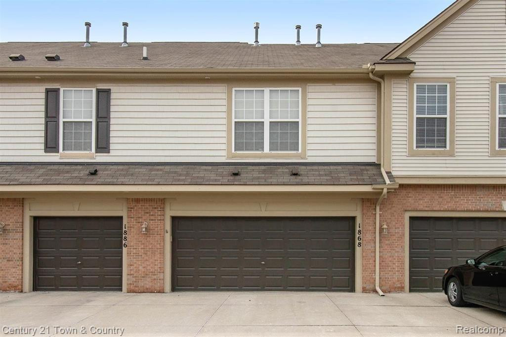 1868 PINECROFT Drive, Canton, MI 48188 — Photo 10