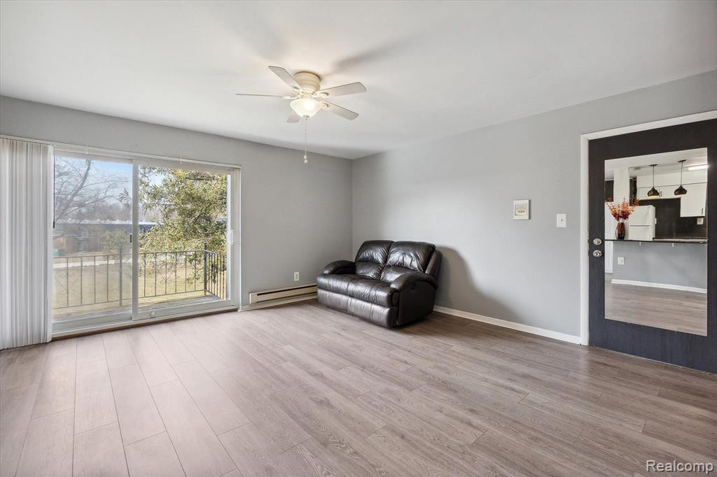 1834 COLONIAL VILLAGE Way, 3, Waterford, MI 48328 — Photo 5