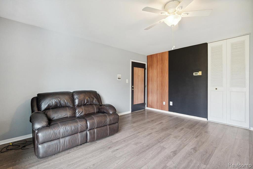 1834 COLONIAL VILLAGE Way, 3, Waterford, MI 48328 — Photo 7