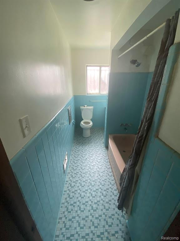 8158 ALMONT Street, Detroit, MI 48234 — Photo 13