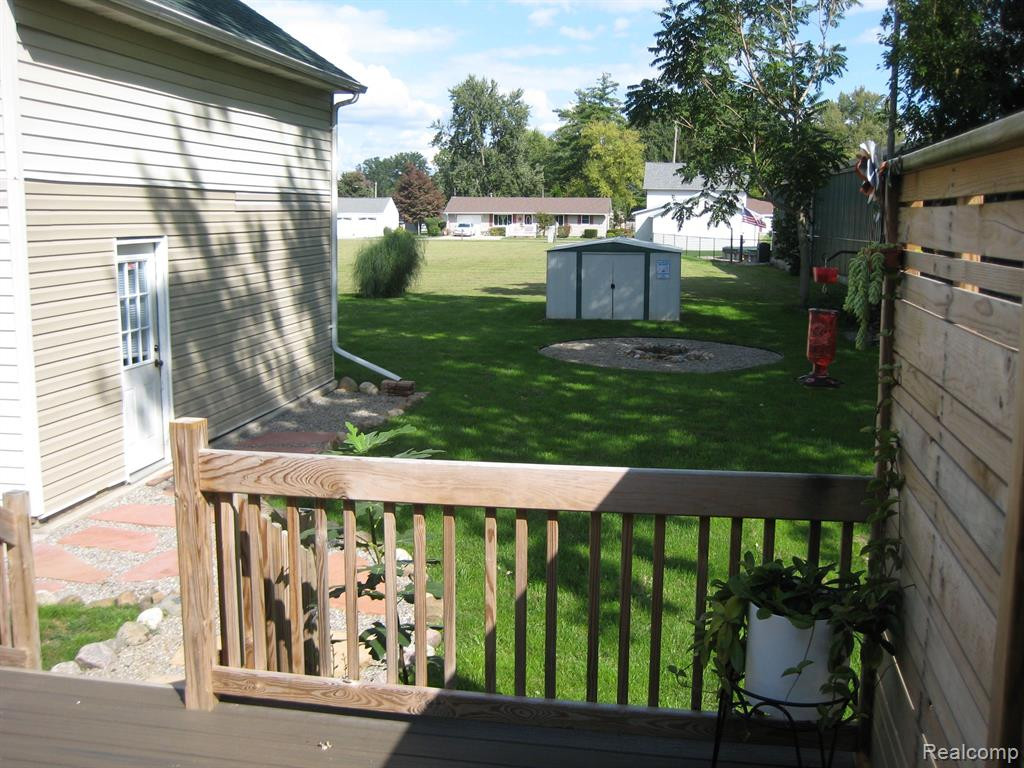 207 RAISIN Street, Deerfield, MI 49238 — Photo 8
