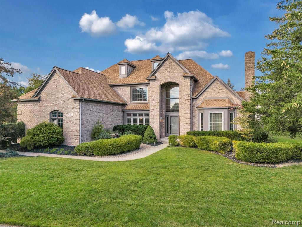 571 TERRACE Court, Canton, MI 48188 — Photo 4