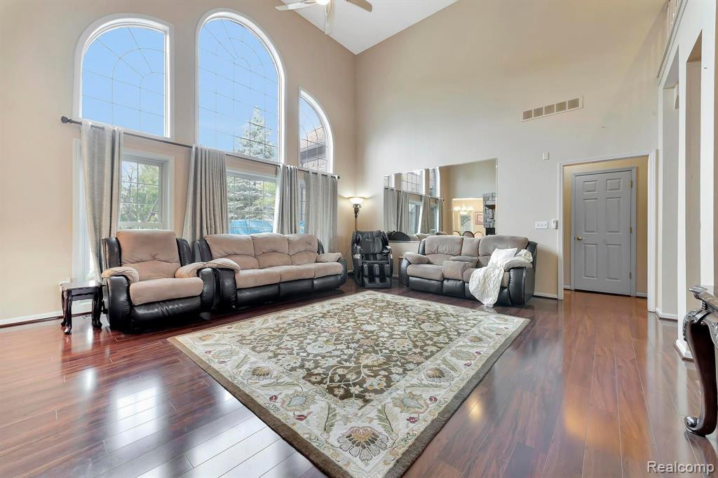 571 TERRACE Court, Canton, MI 48188 — Photo 31