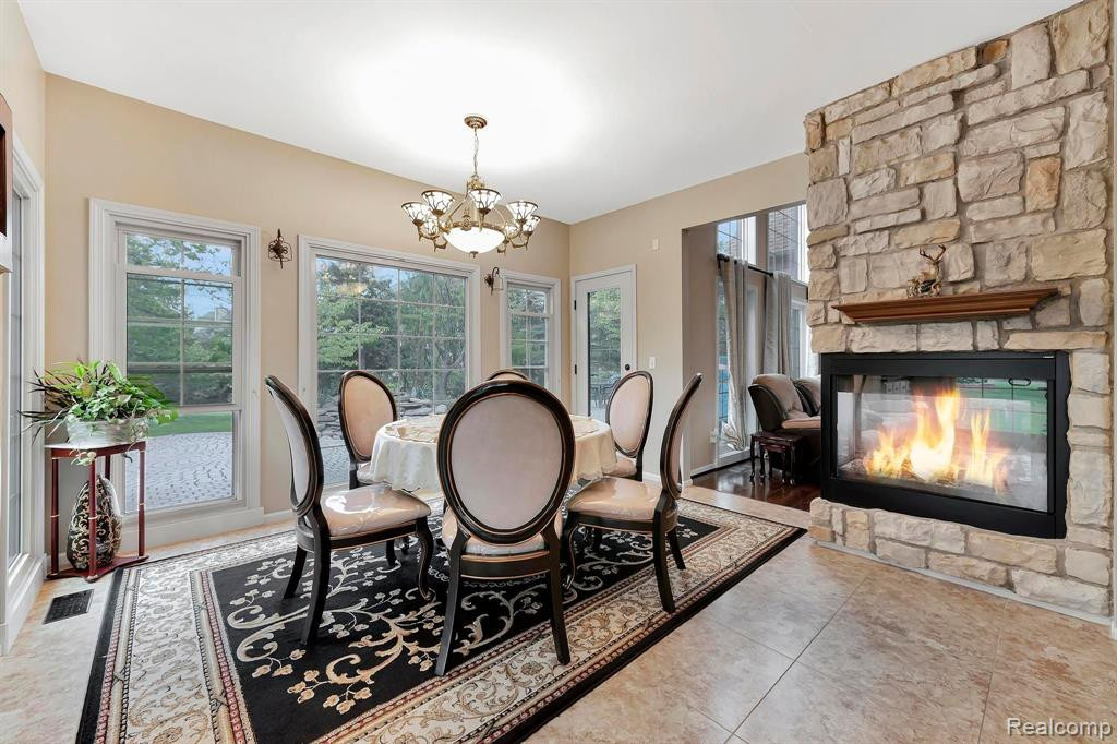 571 TERRACE Court, Canton, MI 48188 — Photo 36