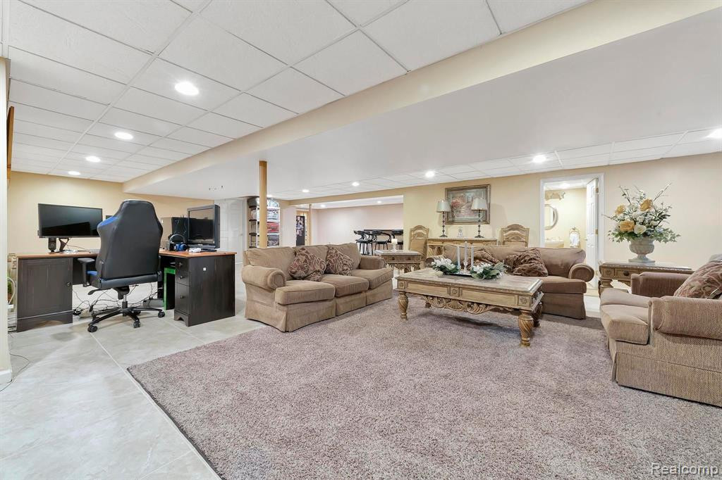 571 TERRACE Court, Canton, MI 48188 — Photo 72