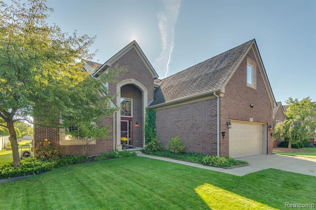 12346 SPENCER Lane, Carleton, MI 48117 — Photo 2