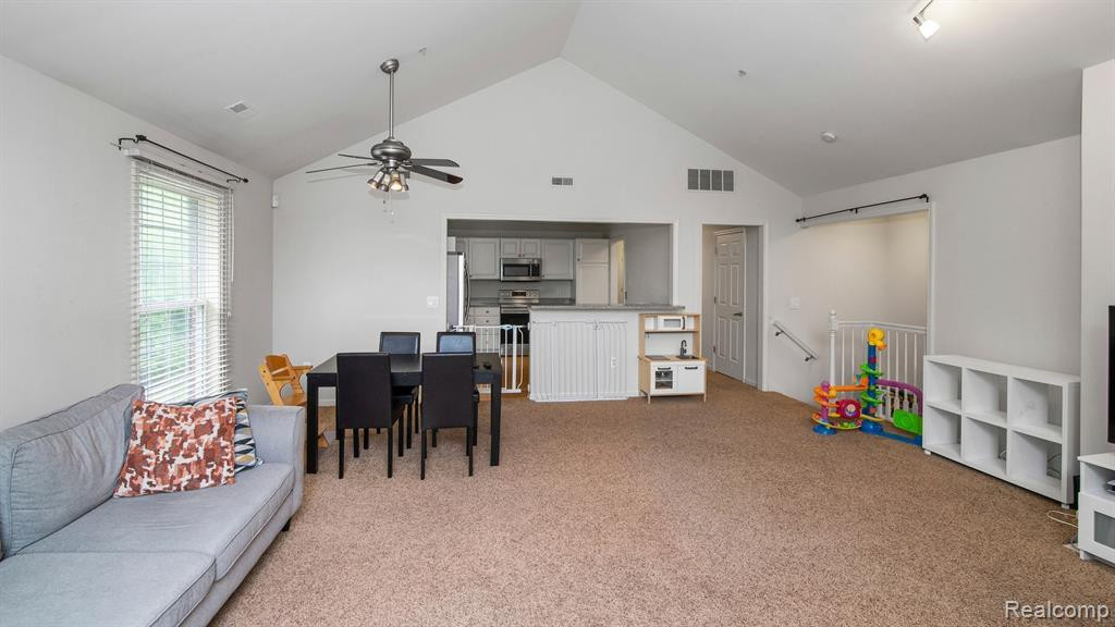28305 CARLTON WAY Drive, Novi, MI 48377 — Photo 9