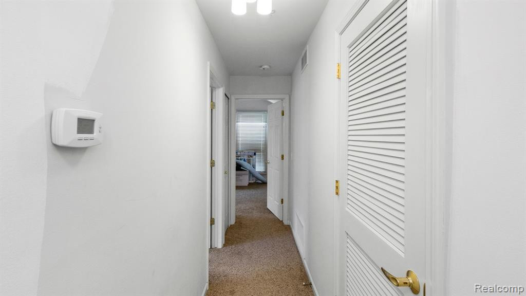 28305 CARLTON WAY Drive, Novi, MI 48377 — Photo 23