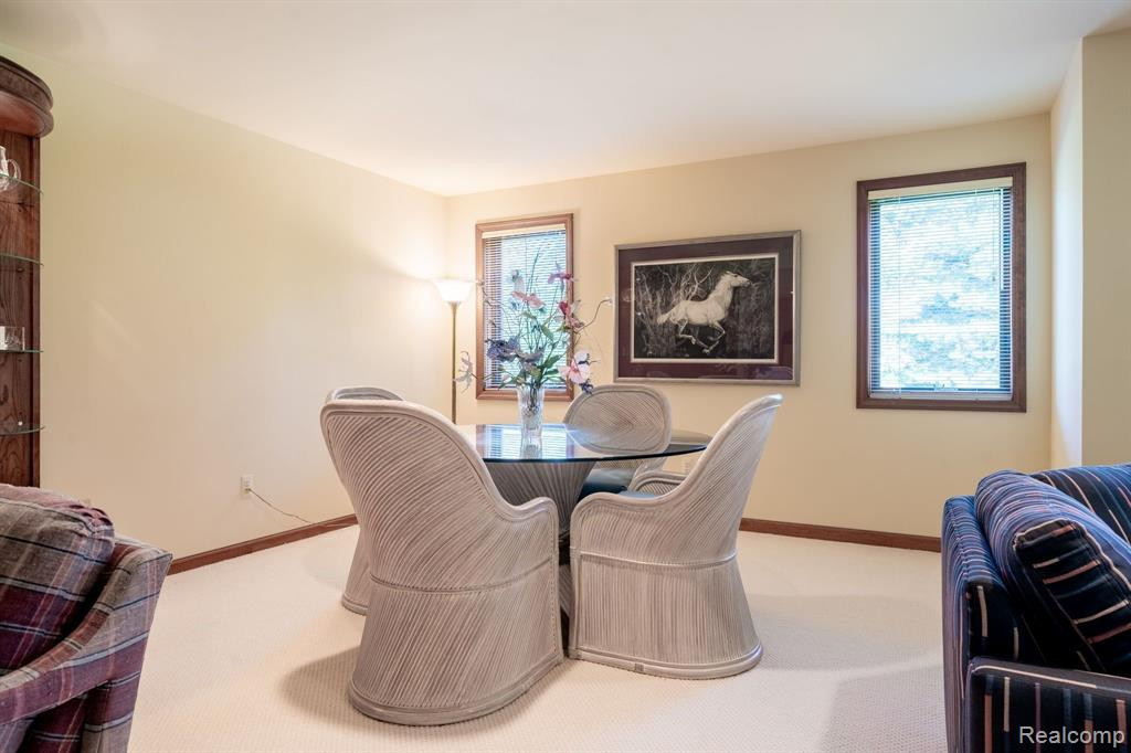 35262 Meadow Lane, Farmington Hills, MI 48335 — Photo 24