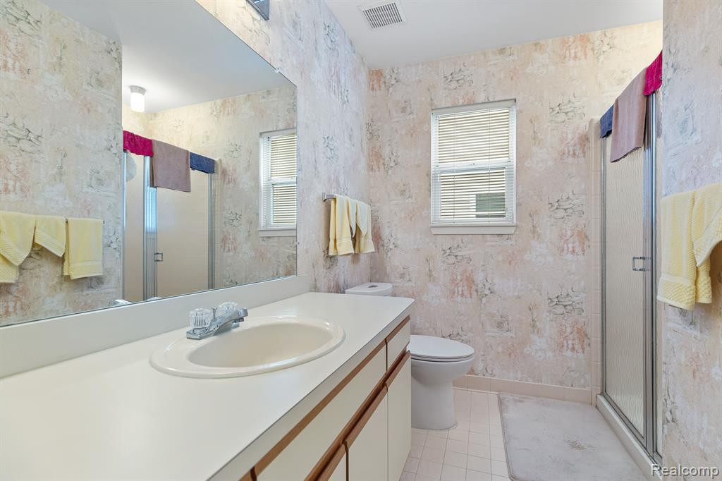 187 WINDING Brook, Walled Lake, MI 48390 — Photo 22