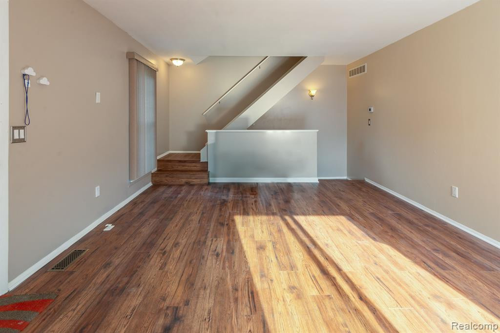 23465 DANBERRY Lane, Novi, MI — Photo 7