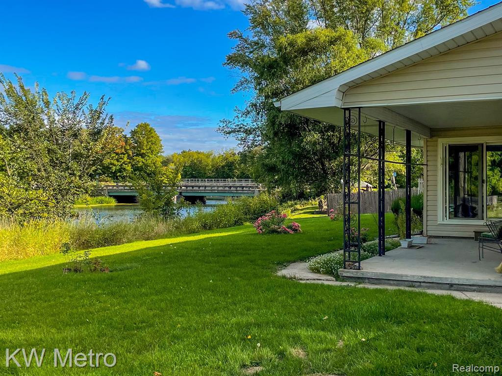 223 E JACKSON Street, Bellevue, MI 49021 — front exterior