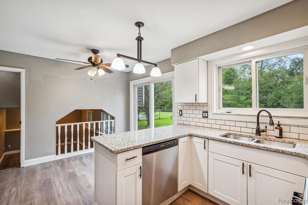 9254 Abbey Lane, Ypsilanti, MI 48198 — Photo 14
