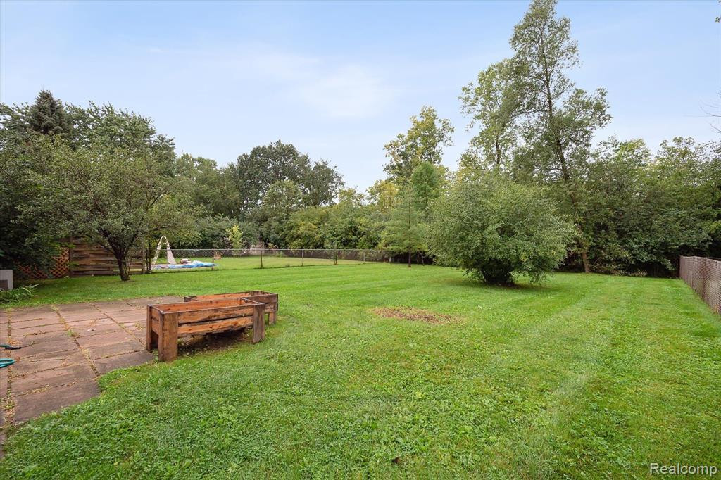 9254 Abbey Lane, Ypsilanti, MI 48198 — Photo 38