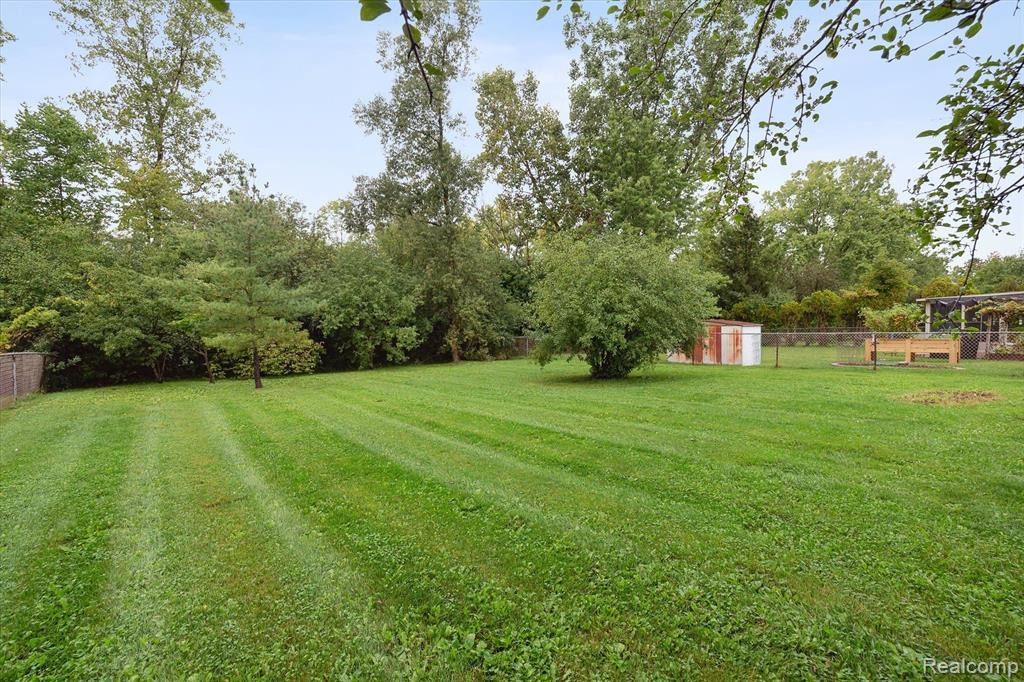 9254 Abbey Lane, Ypsilanti, MI 48198 — Photo 39