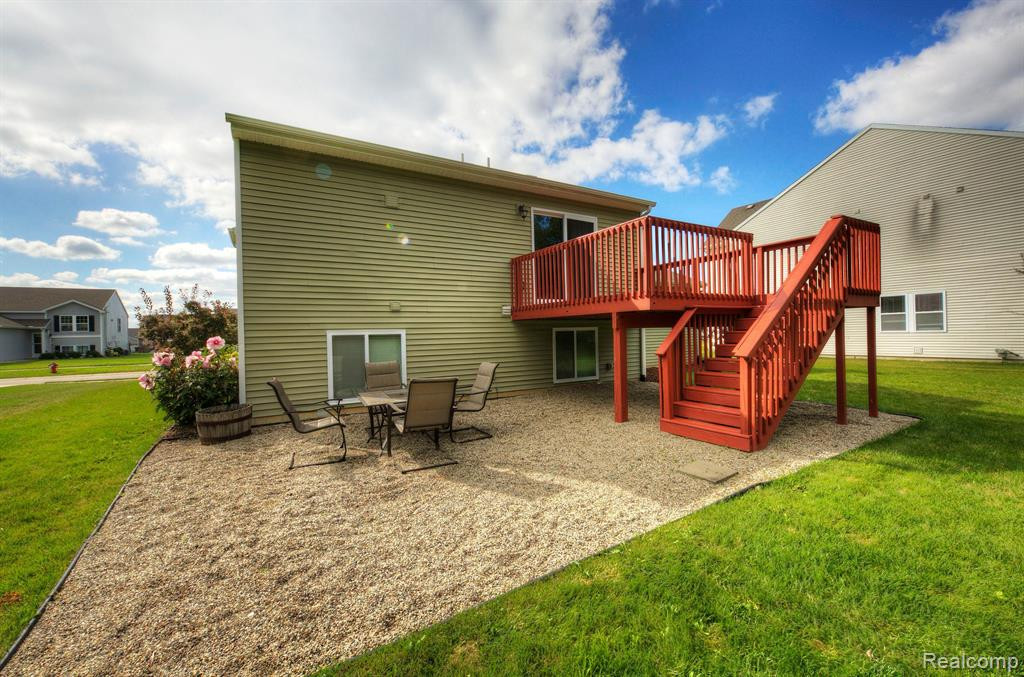 3704 AMBER OAKS Drive, Howell, MI 48855 — Photo 19