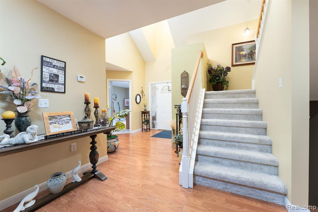 6729 CORTLAND Avenue, Brighton, MI 48114 — Photo 5