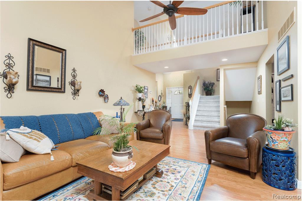 6729 CORTLAND Avenue, Brighton, MI 48114 — Photo 12