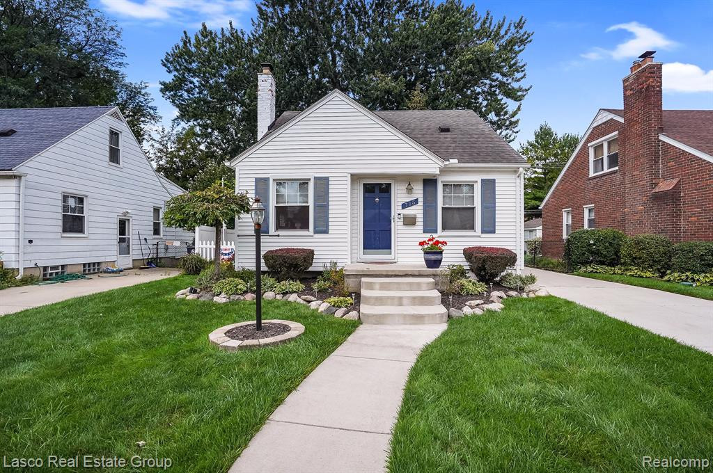 715 N Blair Avenue, Royal Oak, MI 48067 — Photo 3