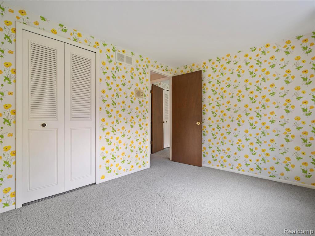 4915 BUTLER Drive, Troy, MI 48085 — Photo 24