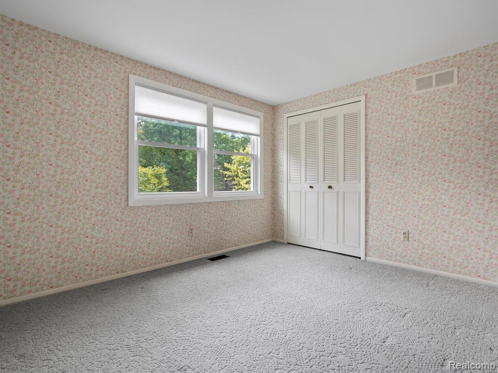 4915 BUTLER Drive, Troy, MI 48085 — Photo 27