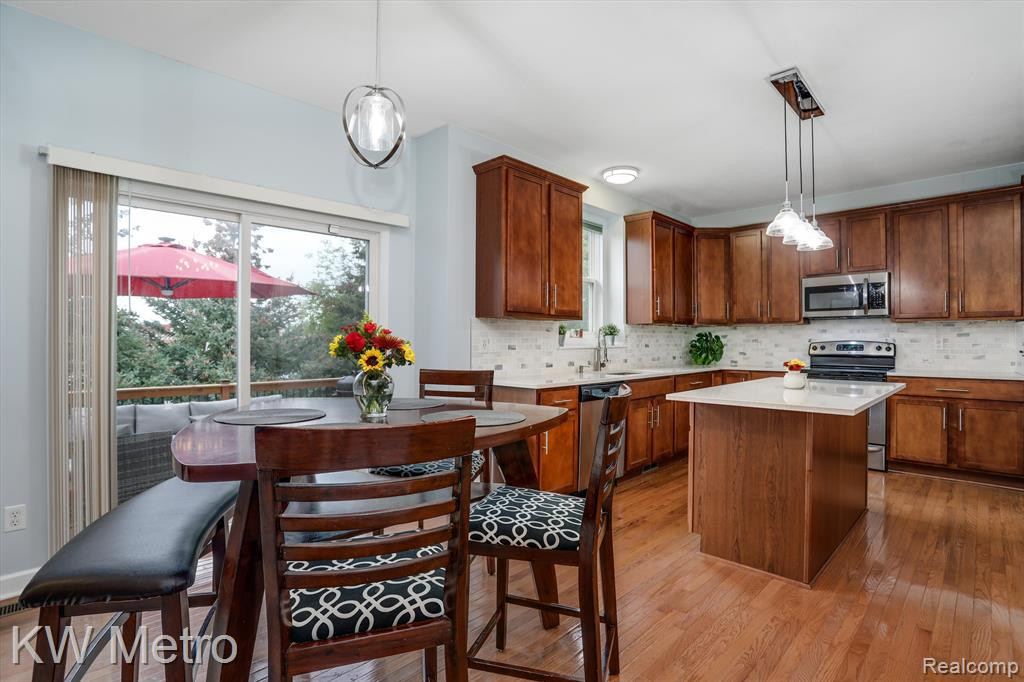 51248 E BOURNE, Novi, MI — Photo 9