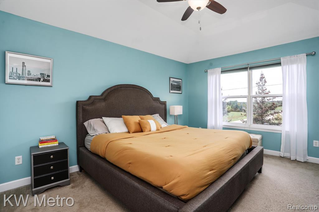 51248 E BOURNE, Novi, MI — Photo 17