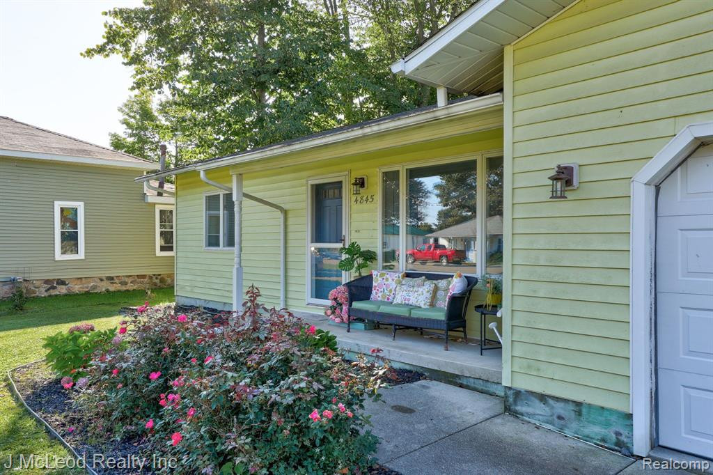 4845 MAIN Street, Millington, MI 48746 — Photo 4