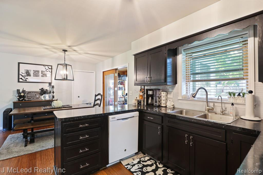 4845 MAIN Street, Millington, MI 48746 — Photo 15