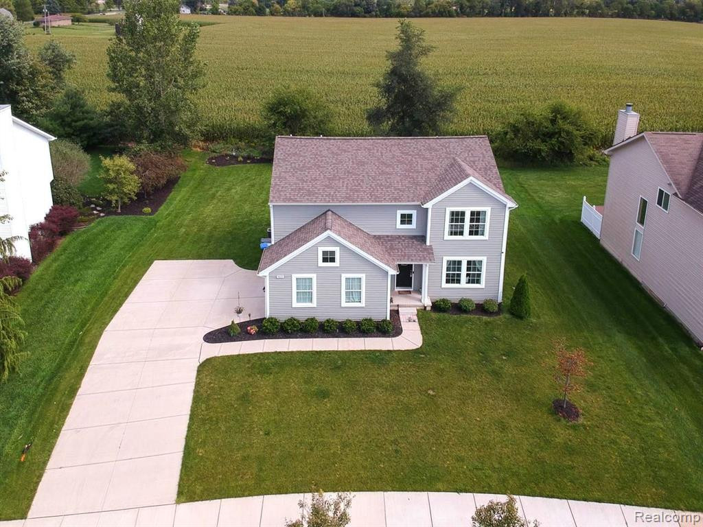 9133 CHAMBORD Drive, Ypsilanti, MI 48197 — Photo 3