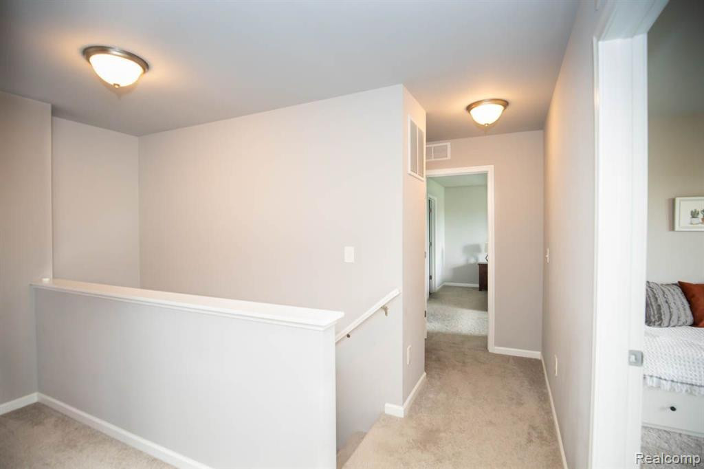 9133 CHAMBORD Drive, Ypsilanti, MI 48197 — Photo 23