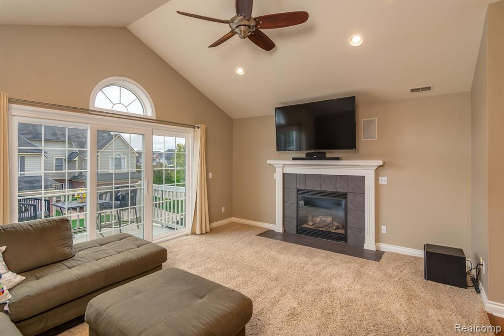 1253 W CRYSTAL Circle, Canton, MI 48187 — Photo 5