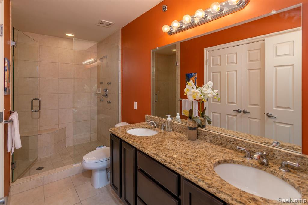 1253 W CRYSTAL Circle, Canton, MI 48187 — Photo 13
