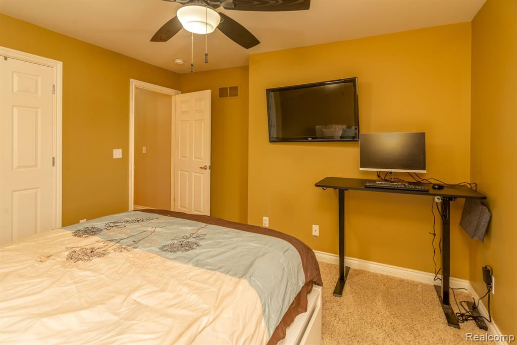 1253 W CRYSTAL Circle, Canton, MI 48187 — Photo 17
