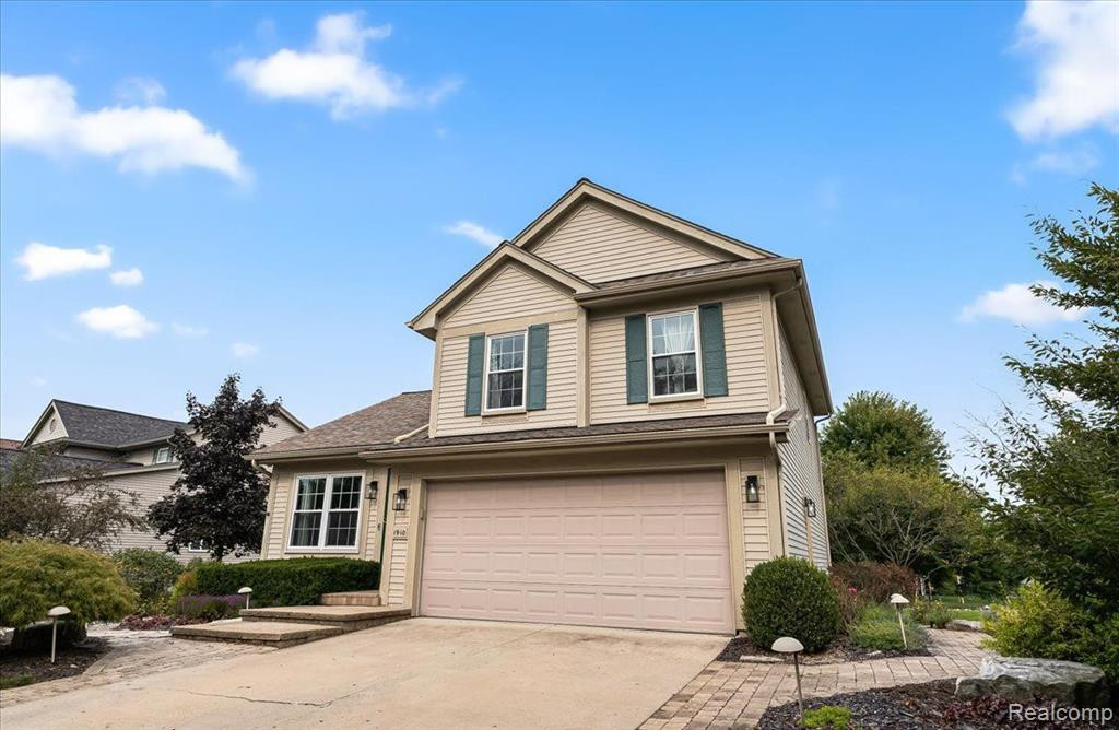 1910 SAVANNAH Lane, Ypsilanti, MI 48198 — Photo 2