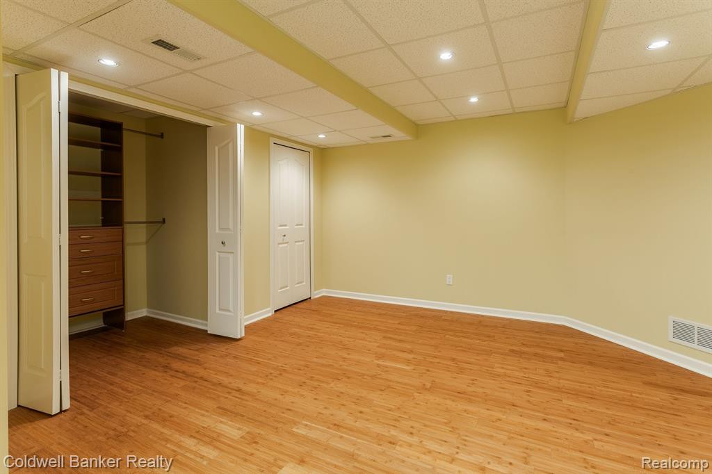 44620 SPRING HILL Road, Northville, MI 48168 — Photo 39