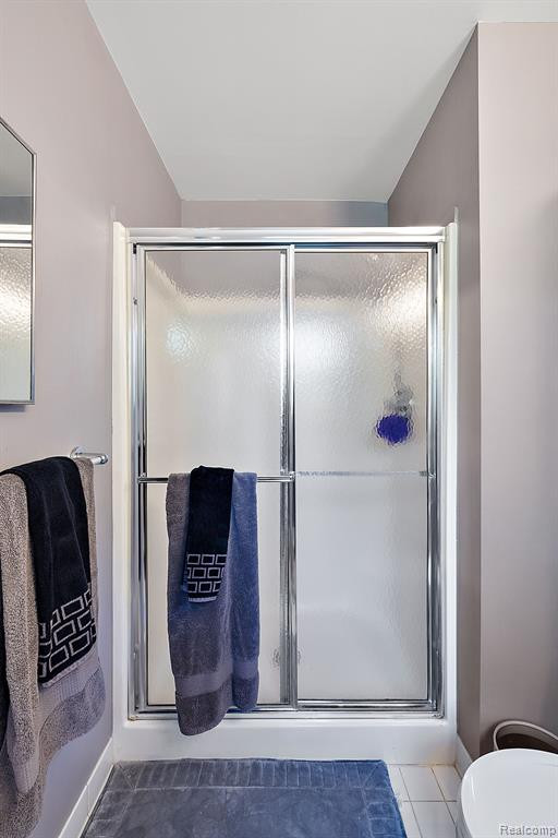 38433 SARATOGA Circle, Farmington Hills, MI 48331 — Photo 19