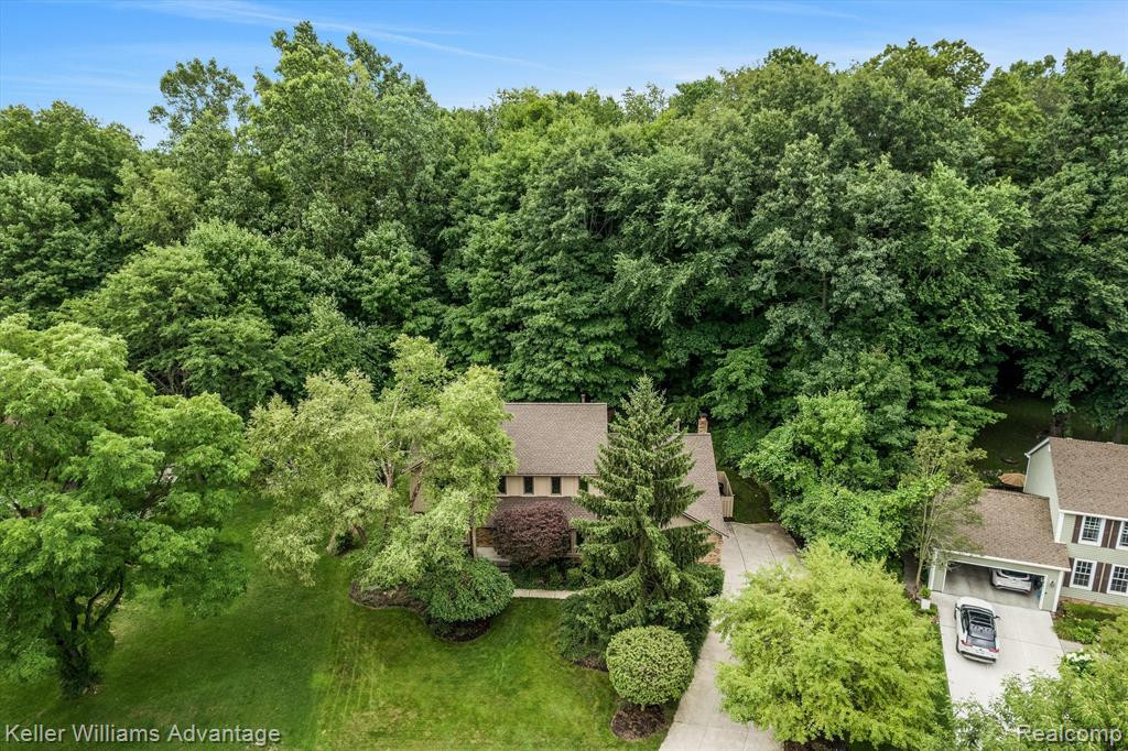 42352 Crestview Circle, Northville, MI 48168 — Photo 4